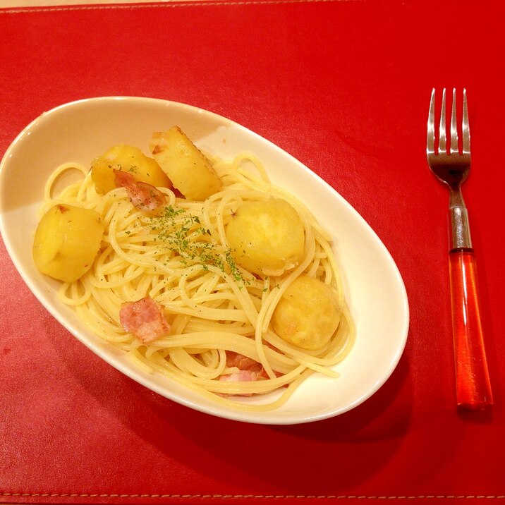 甘塩っぱくて美味しい！鳴門金時とベーコンのパスタ